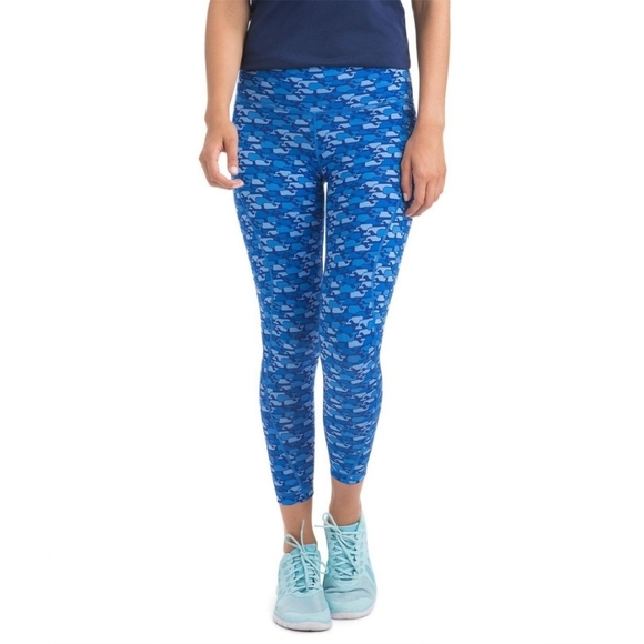{Vineyard Vines} Blue Whale Outline Printed Performance Leggings - Large - Picture 1 of 13